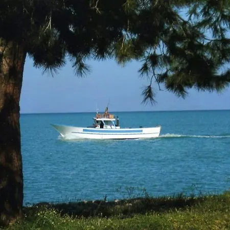 Attico Per 4 Vista Mare Apartment