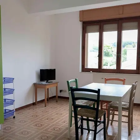 Attico Per 4 Vista Mare Apartment Montegiordano